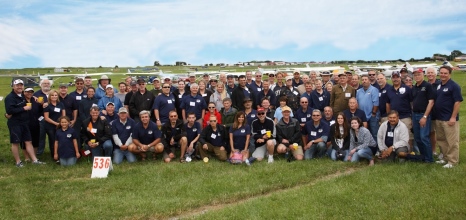 Cessnas 2 Oshkosh 2013 Group Picture